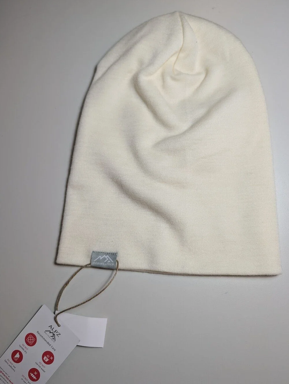 Alpz Merino Tech L/XL Cream Knit Beanie NWT